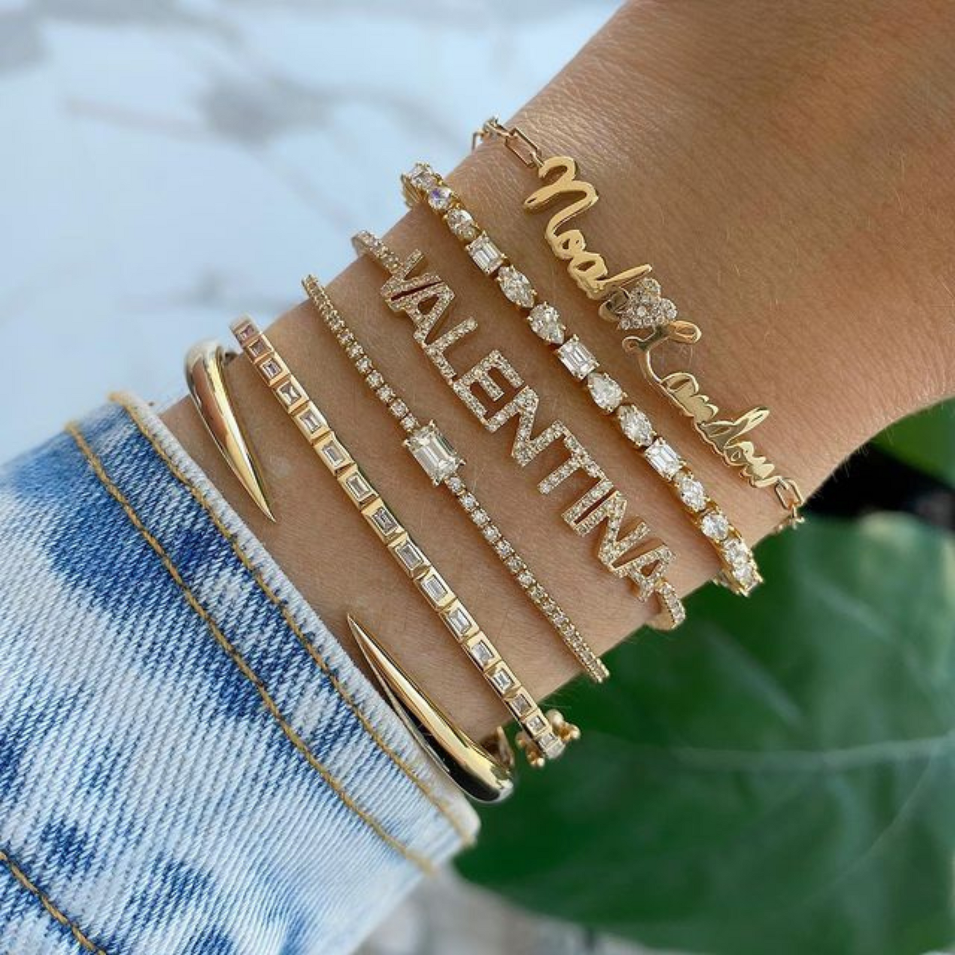 Chevron Front Open Plain Cuff Bangle in Solid Gold - Evara Jewelry LLC