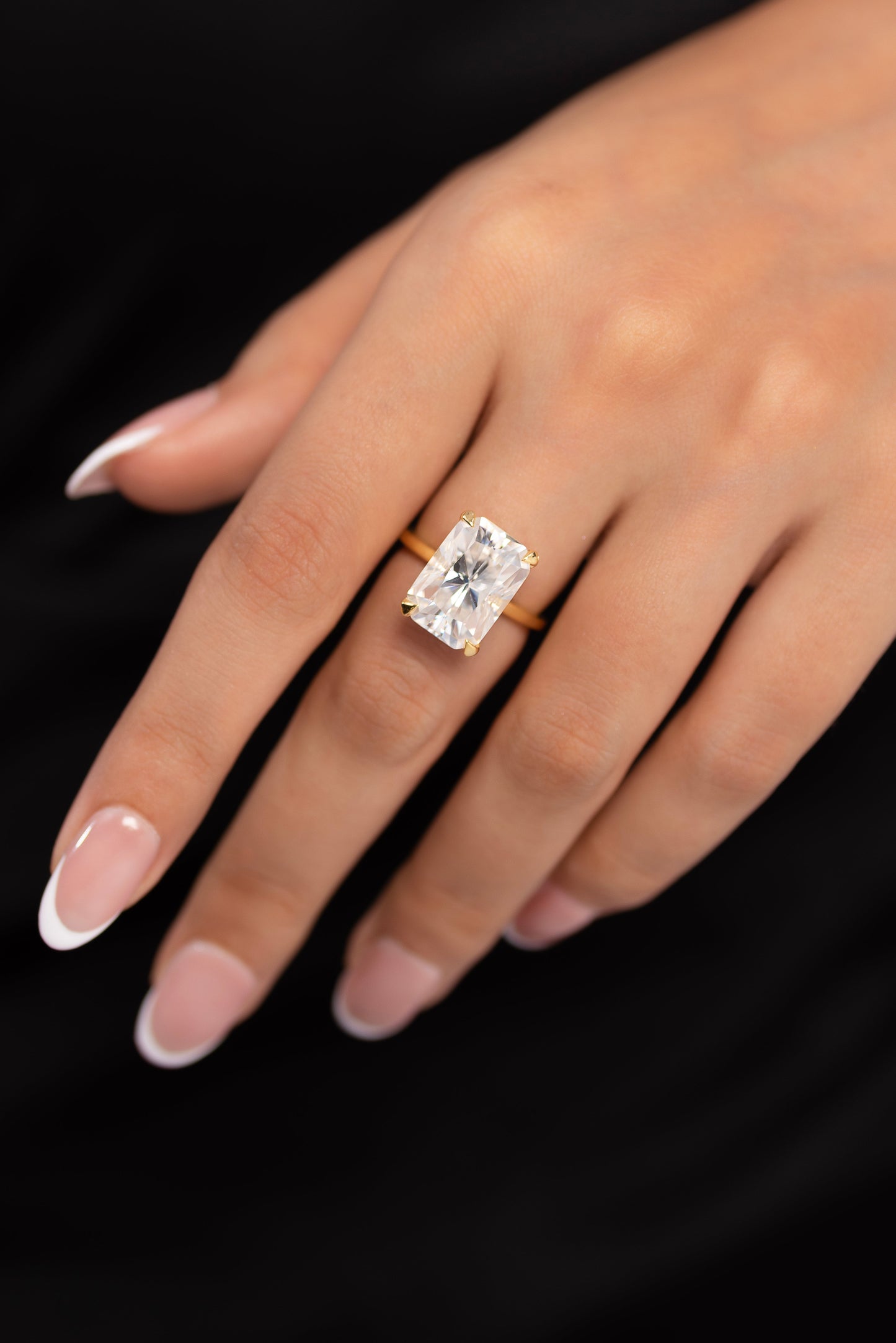 5 Carat Radiant Cut Diamond Solitaire Engagement Ring with Plain Band