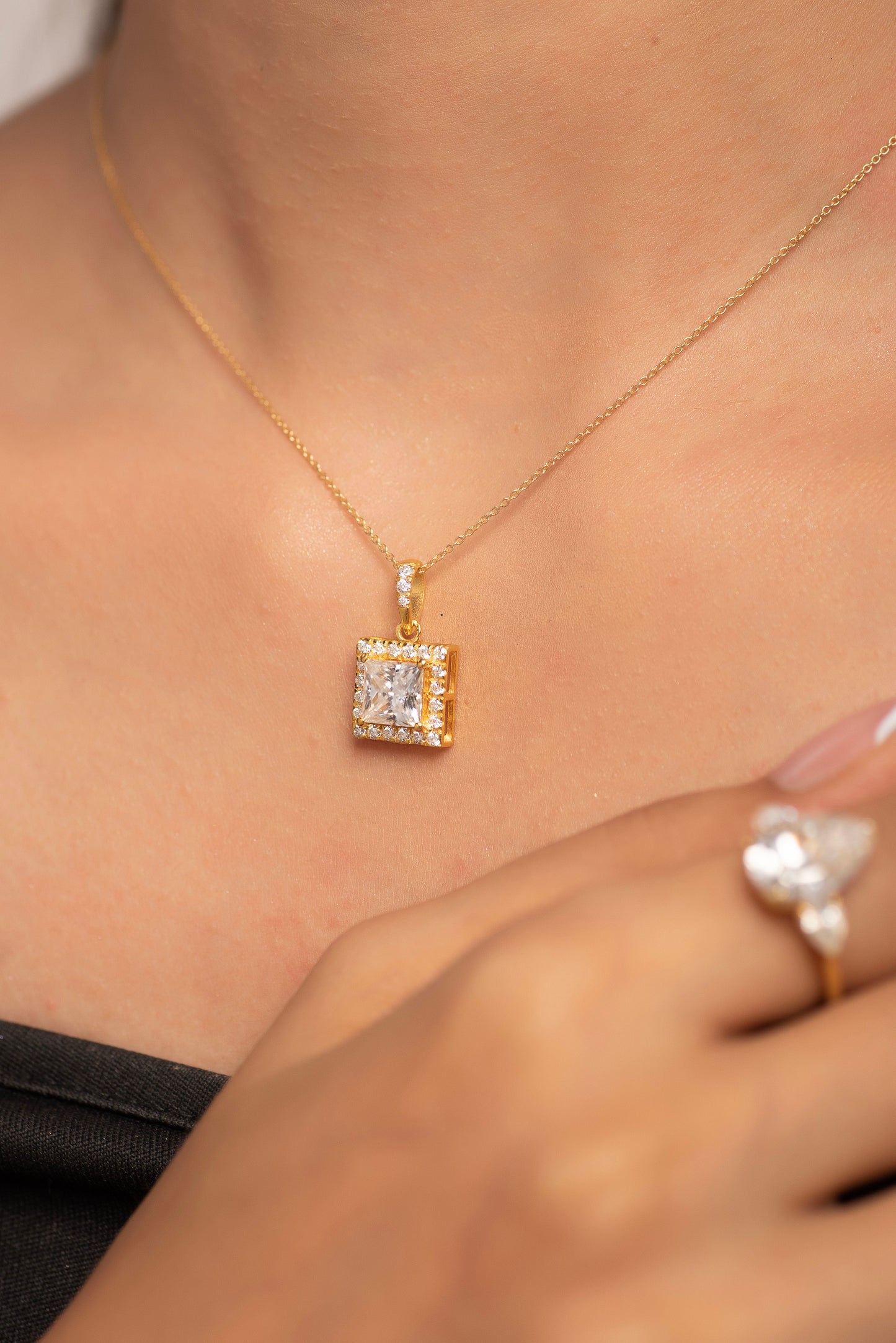 2 Carat Princess Cut Halo Diamond Pendant