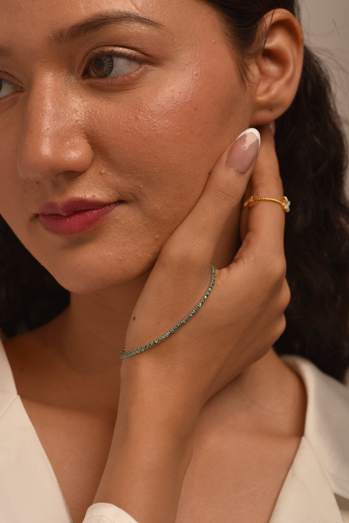 3.02 Carats Natural Emerald Tennis Bracelet in 14K/18K Yellow Gold - Evara Jewelry LLC