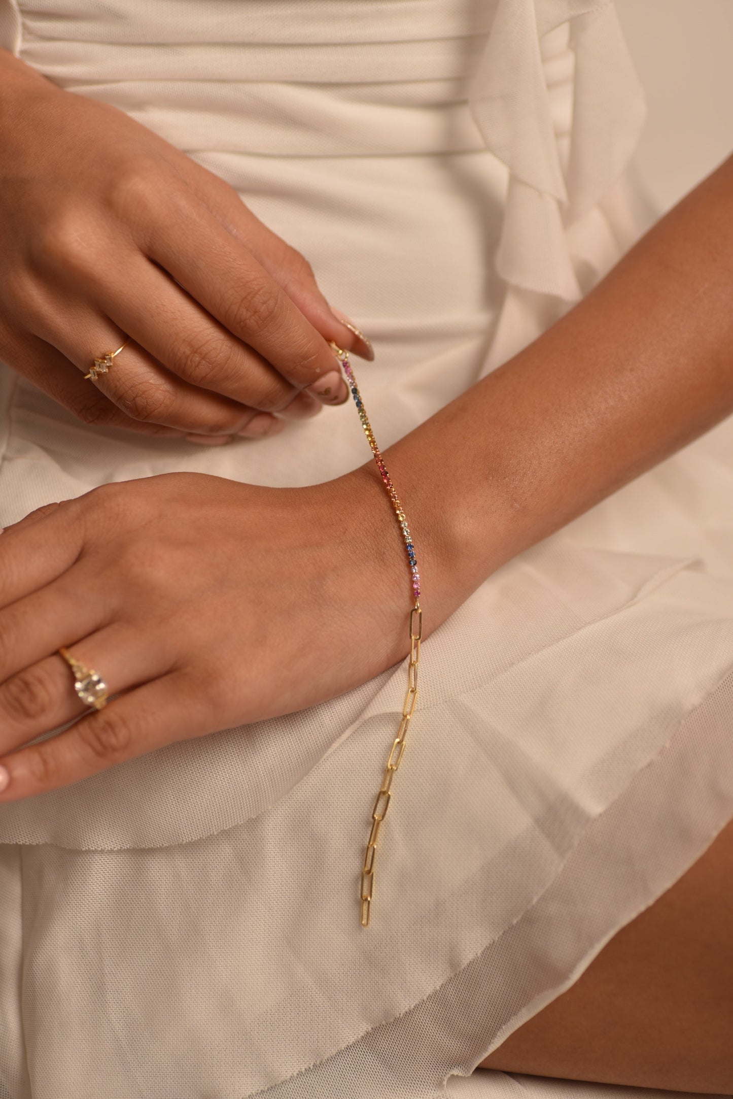 1.36 Carat Natural Rainbow Sapphire Paperclip 50-50 Tennis Bracelet