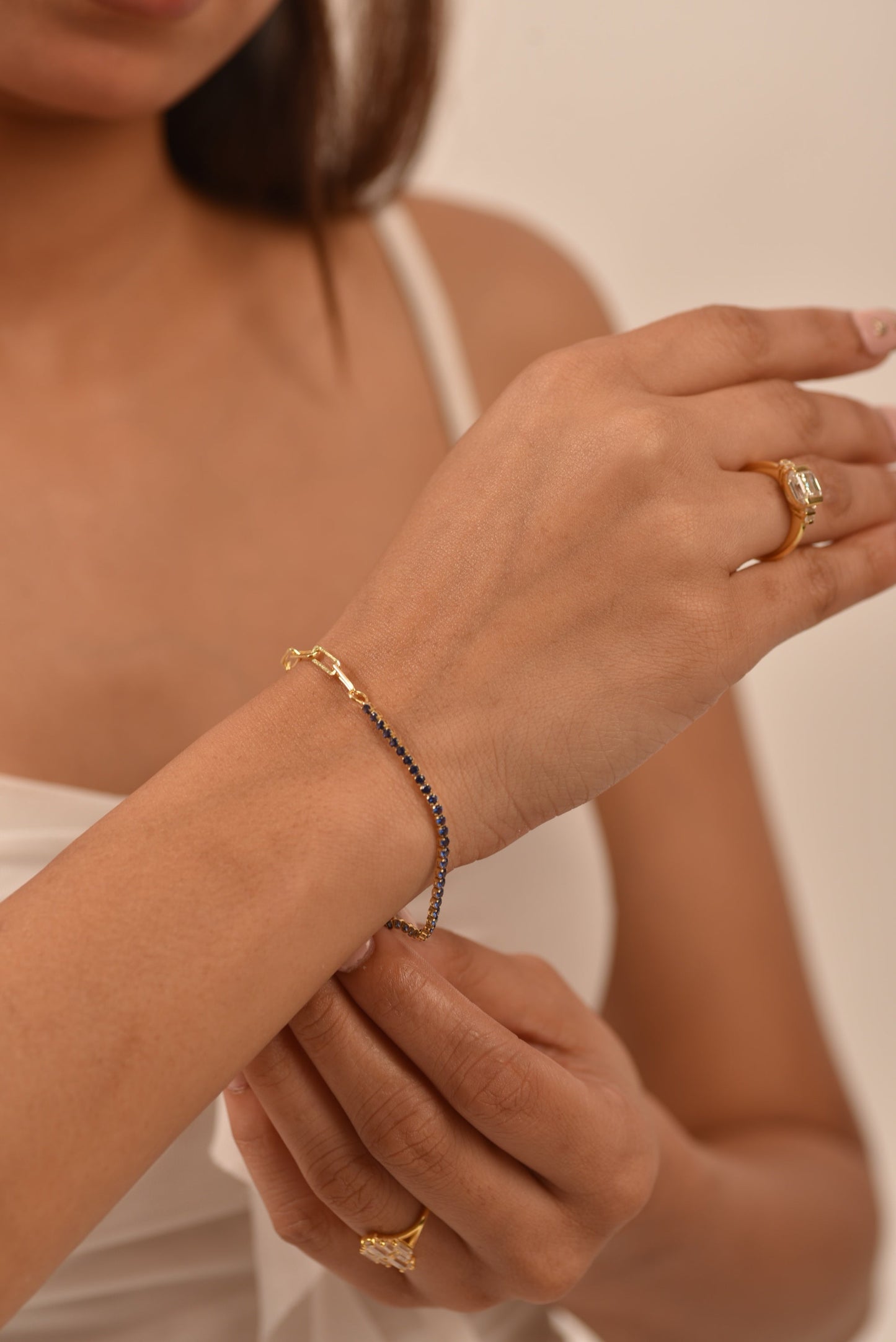 1.36 Carat Natural Blue Sapphire Paperclip 50-50 Tennis Bracelet