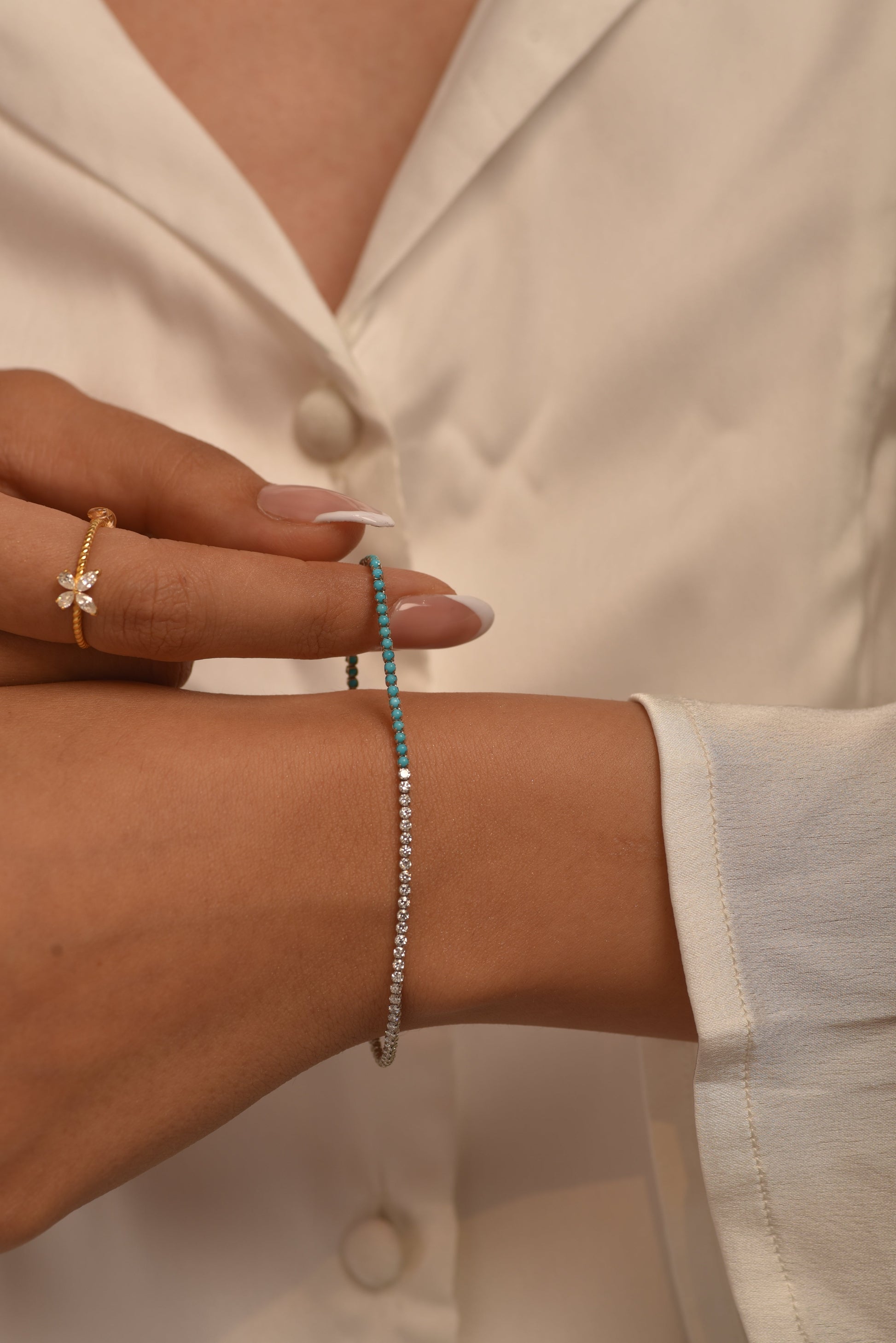 Turquoise & Diamond 50-50 Tennis Bracelet in 14K/18K White Gold